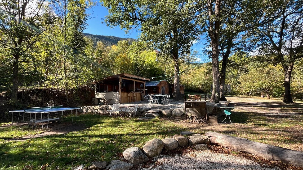 Photo of Outdoor in Escaro