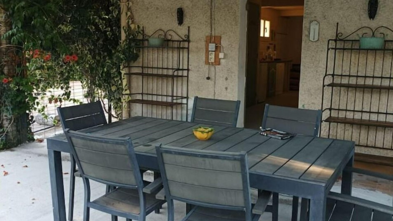 Photo of Outdoor in Camaret-sur-Aigues