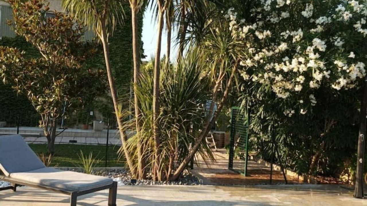 Photo of Patio Balcony in Camaret-sur-Aigues