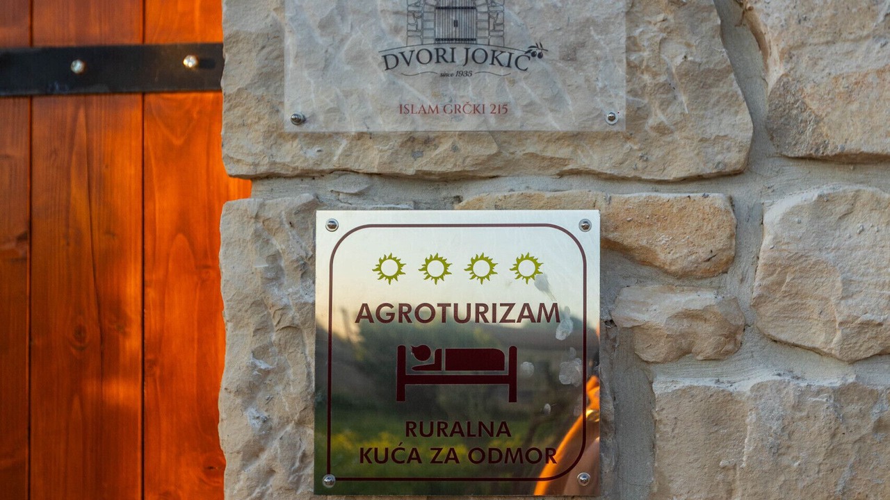 Photo of Outdoor in Islam Grcki