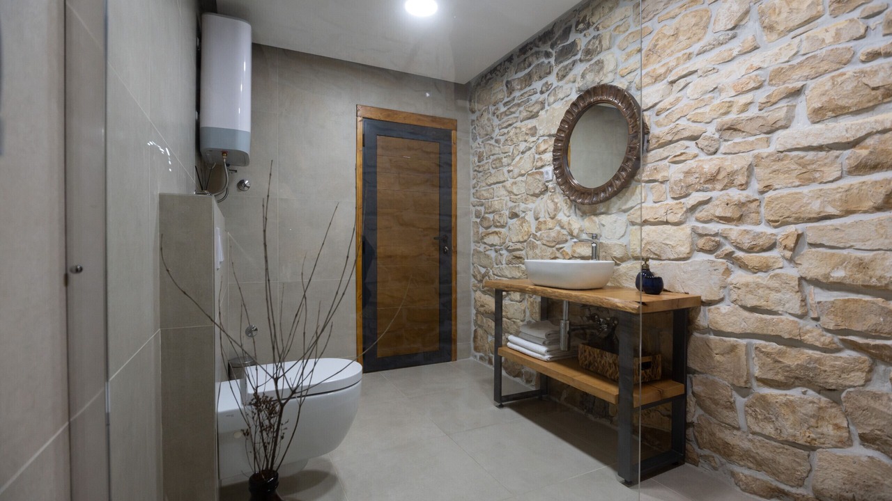 Photo of Bathroom in Islam Grcki