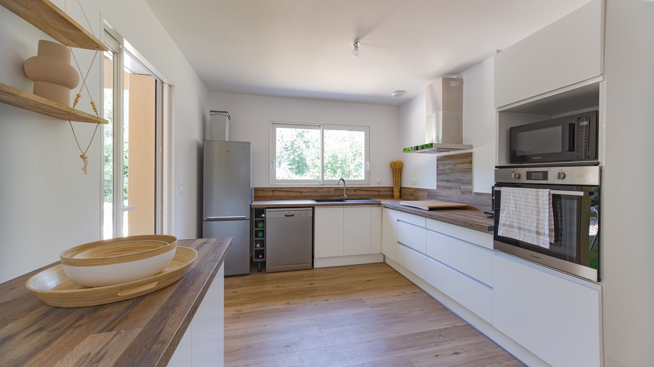 Photo of Kitchen in Berrias-et-Casteljau