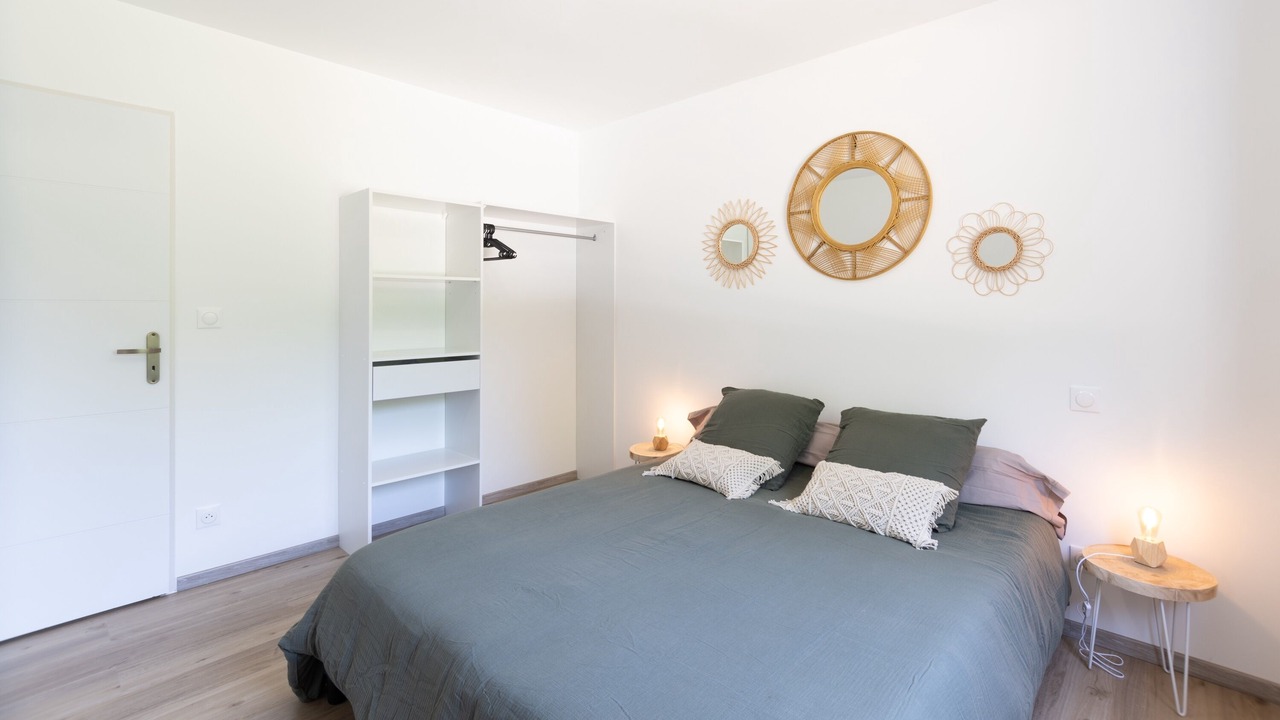 Photo of Bedroom in Berrias-et-Casteljau