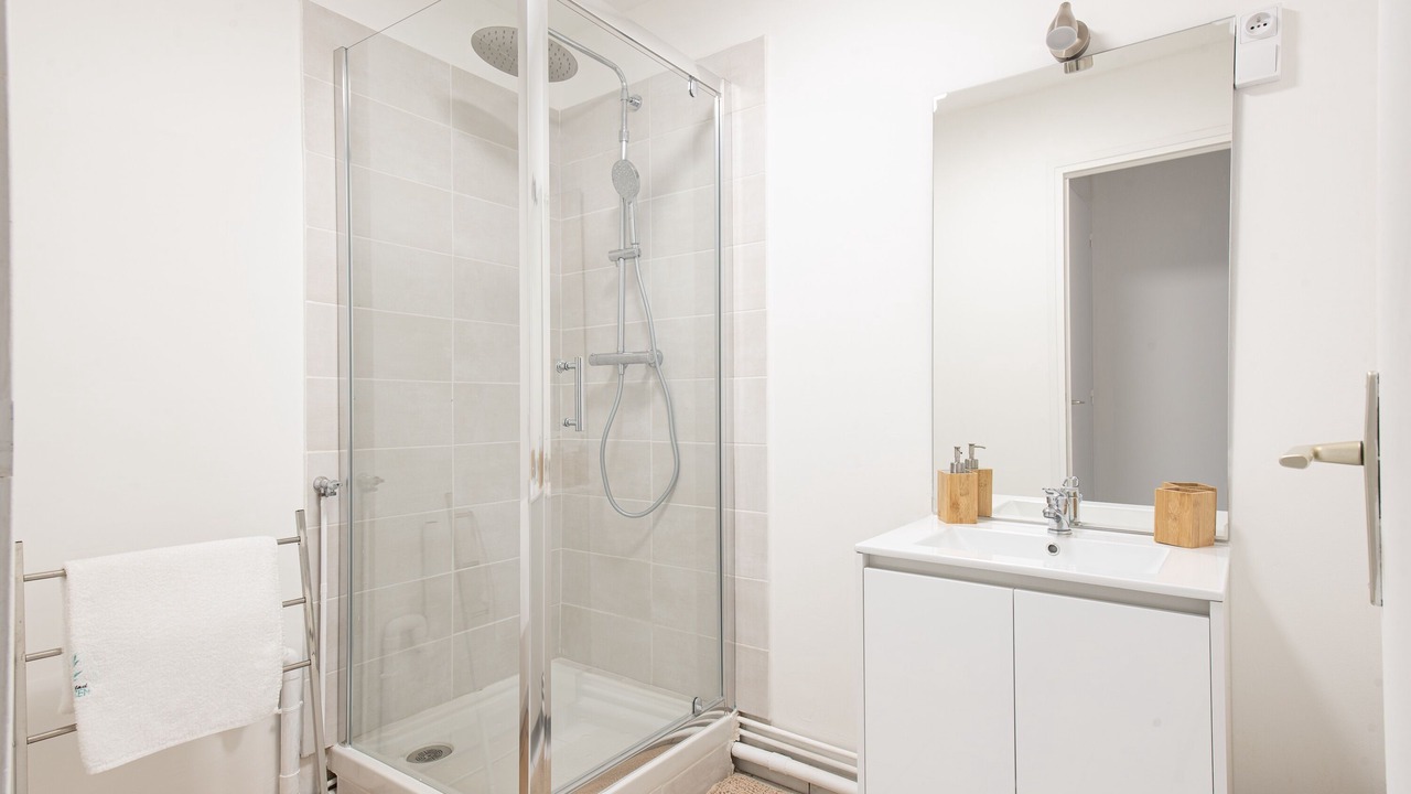 Photo of Bathroom in Calais