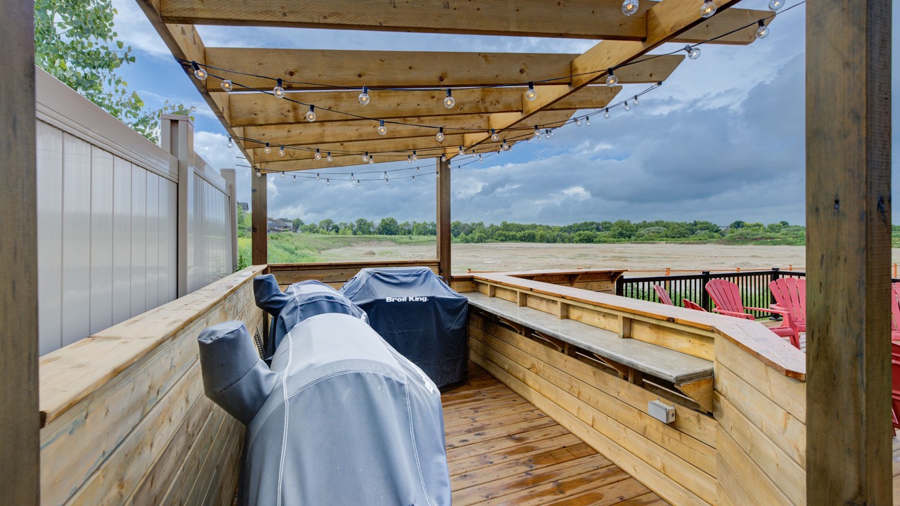 Photo of Patio Balcony in Grand River South