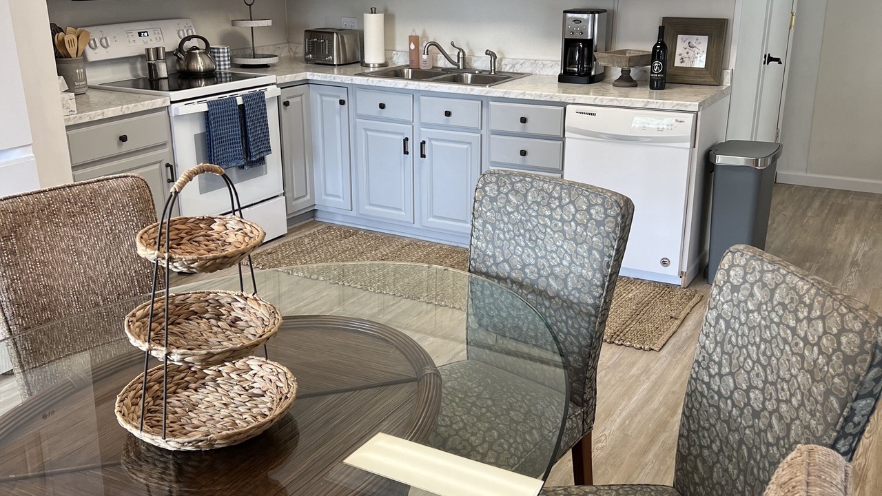 Photo of Kitchen in Paw Paw Lake