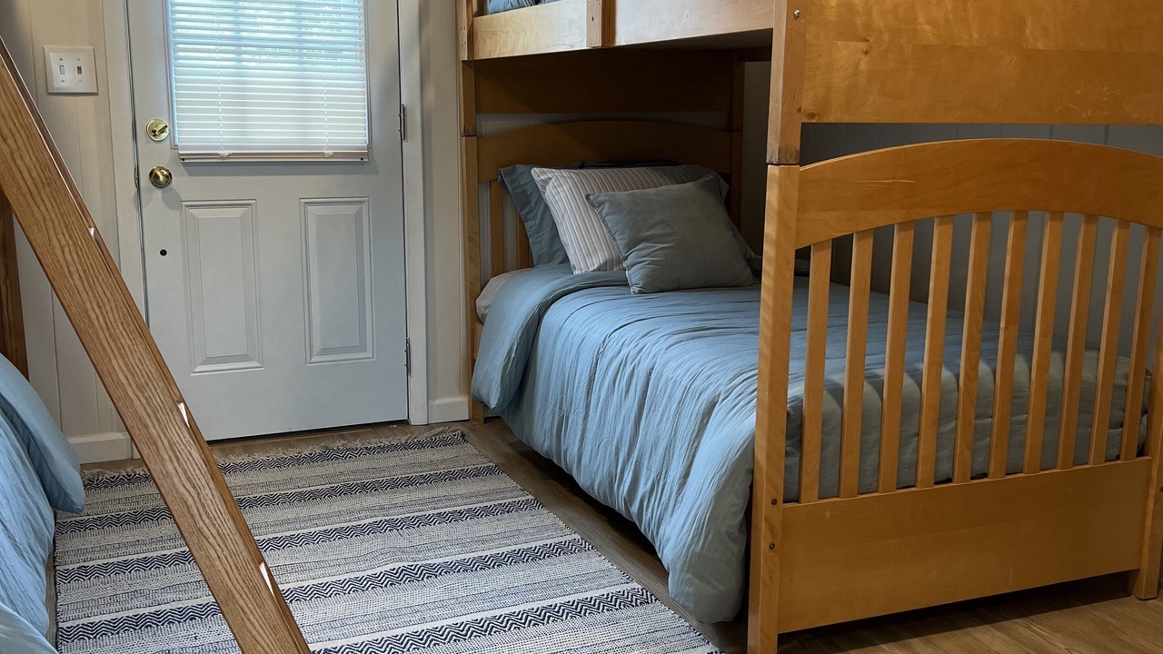 Photo of Bedroom in Paw Paw Lake