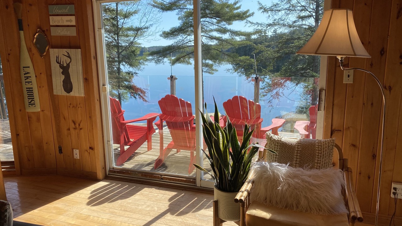 Photo of Livingroom in Trent Lakes