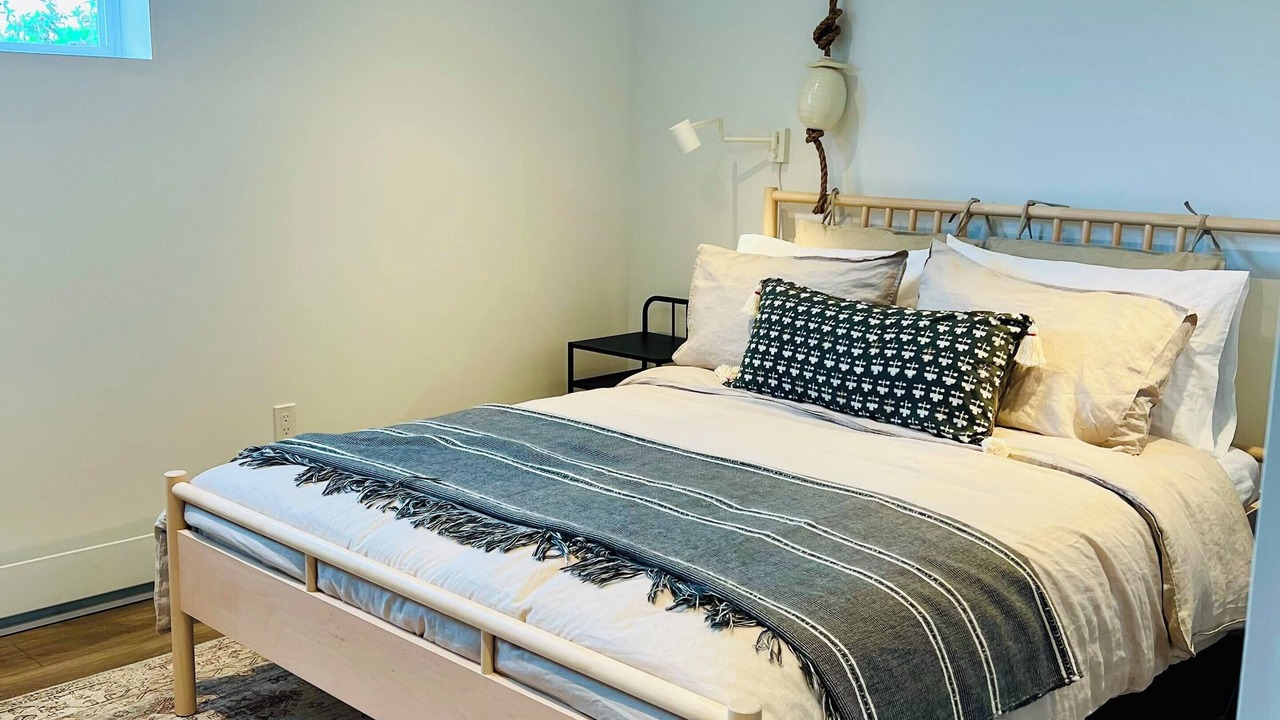 Photo of Bedroom in Iles de la Madeleine
