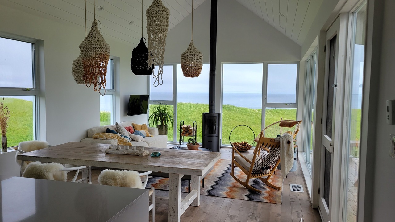 Photo of Livingroom in Iles de la Madeleine