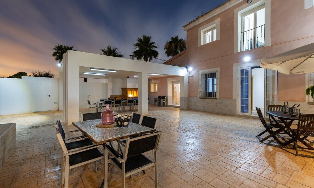 Photo of Outdoor in Catral