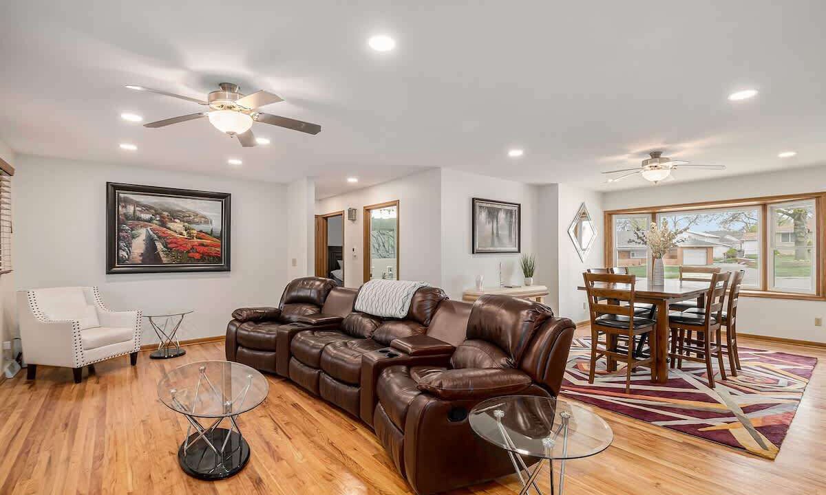Photo of Livingroom in South Central Omaha