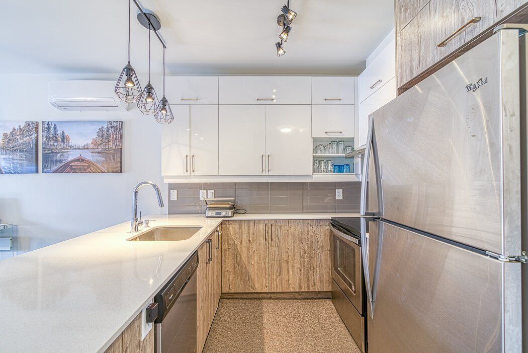Photo of Kitchen in Laval-des-Rapides