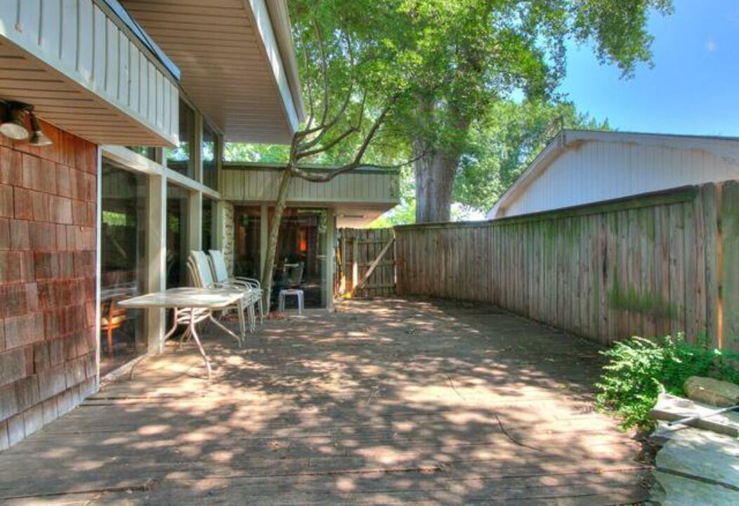 Photo of Patio Balcony in Norman