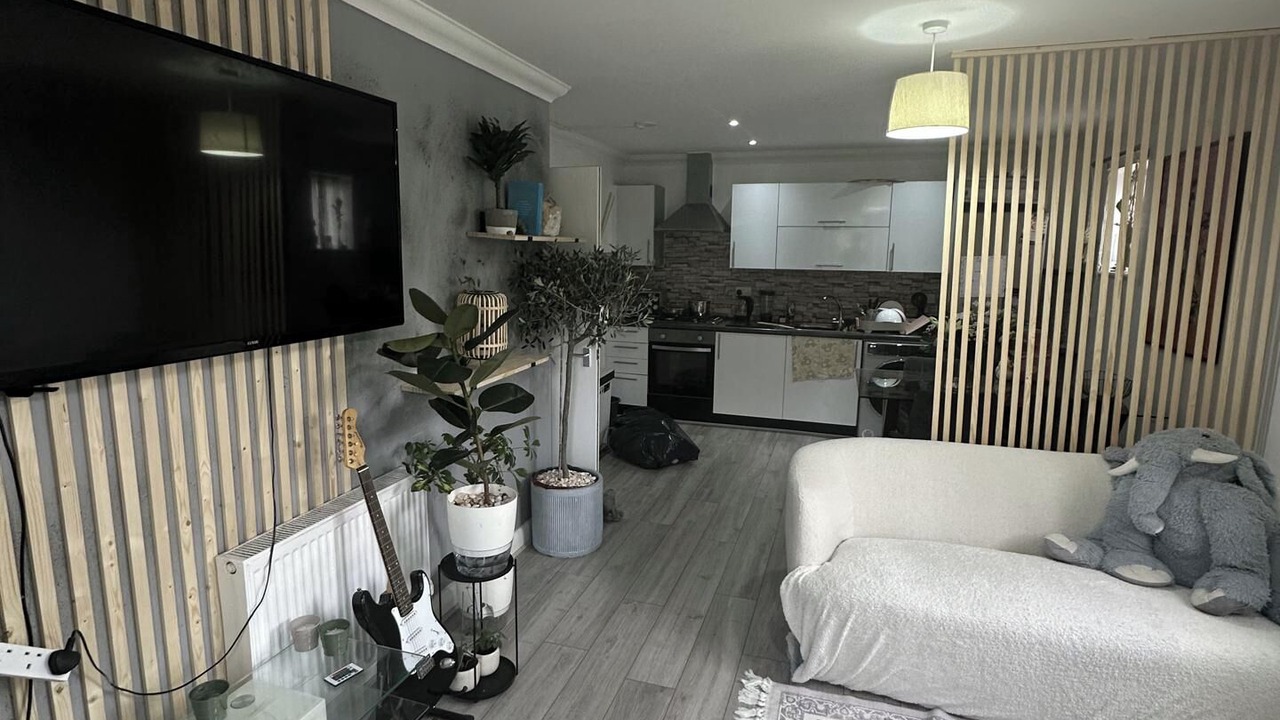 Photo of Others in Alibon