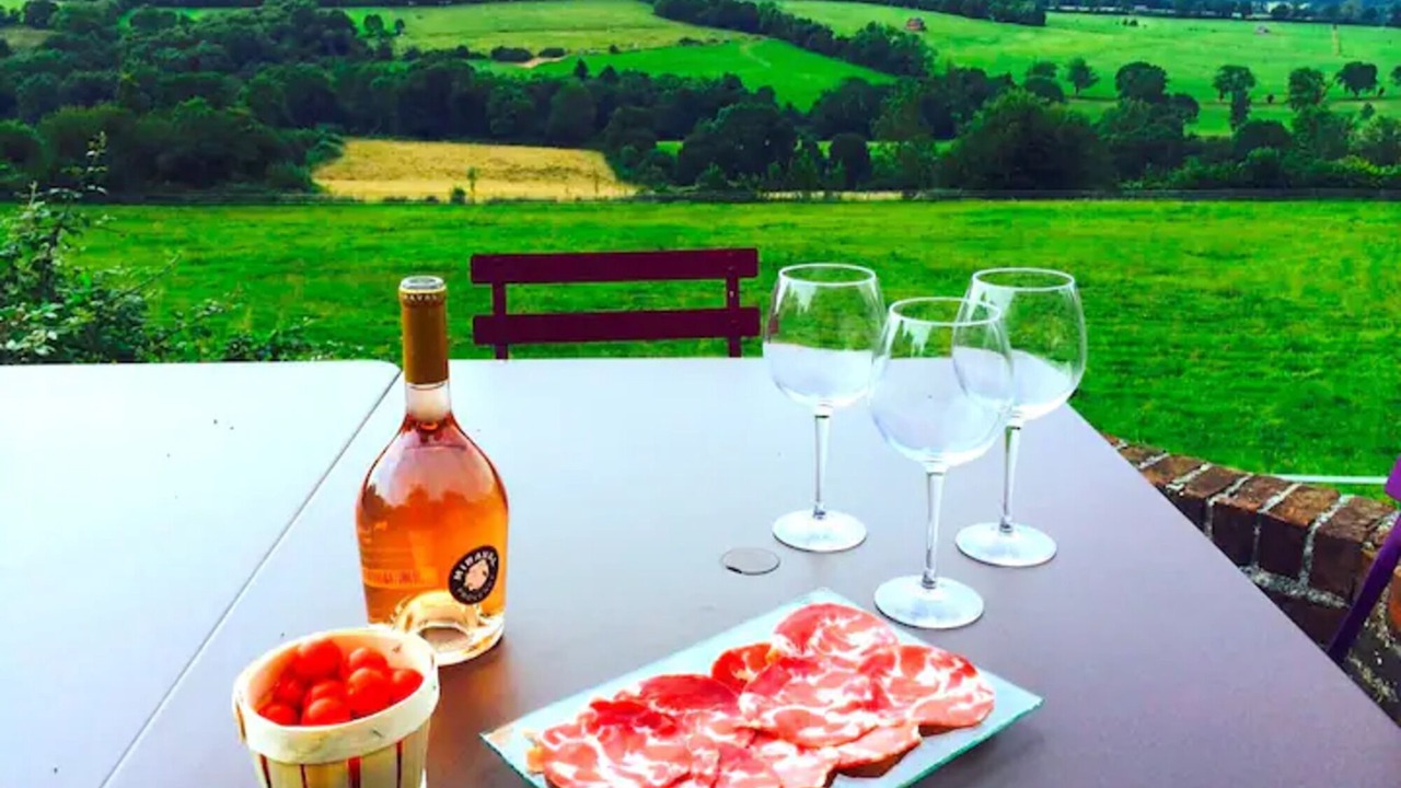 Photo of Outdoor in Saint-Pierre-de-Cormeilles