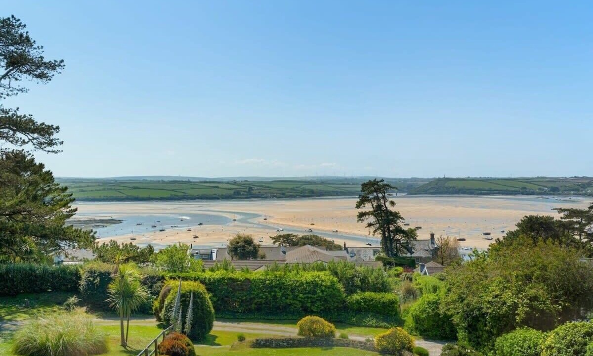 Photo of Others in Rock