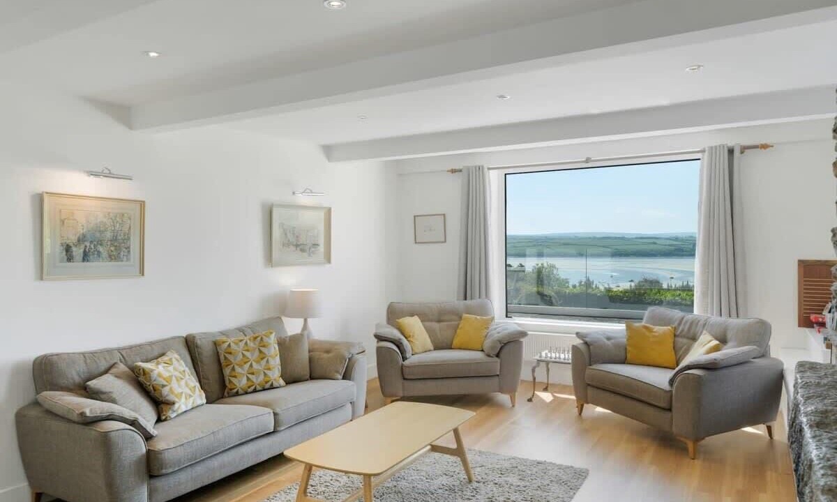 Photo of Livingroom in Rock