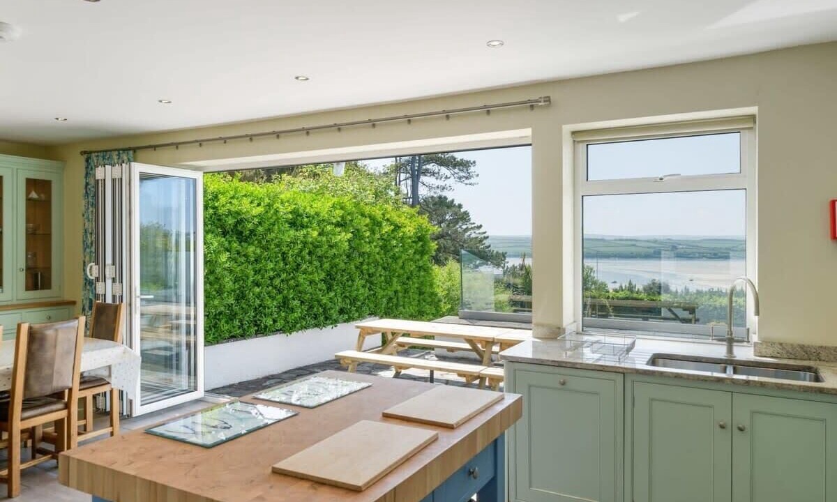 Photo of Others in Rock