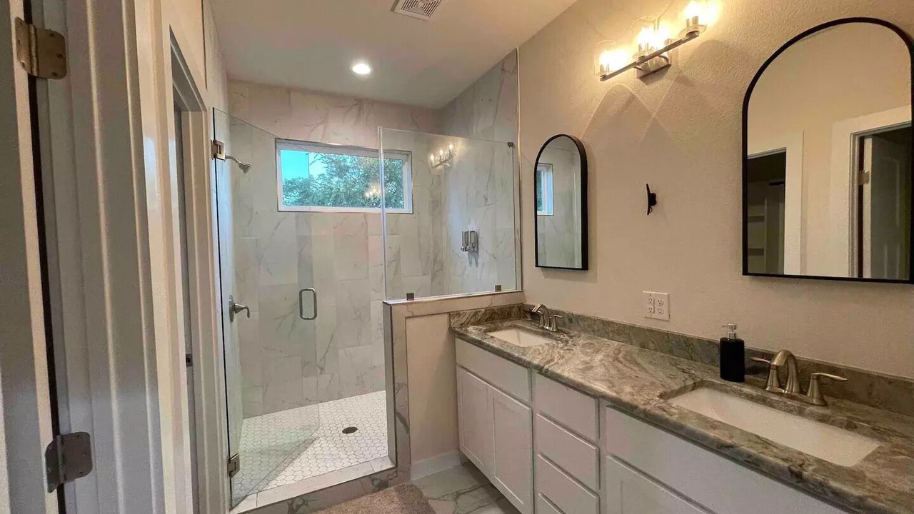 Photo of Bathroom in Bastrop