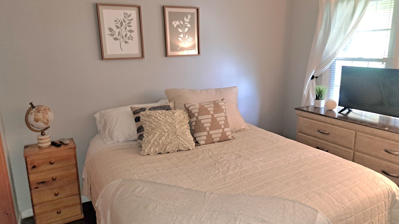 Photo of Bedroom in Arcade