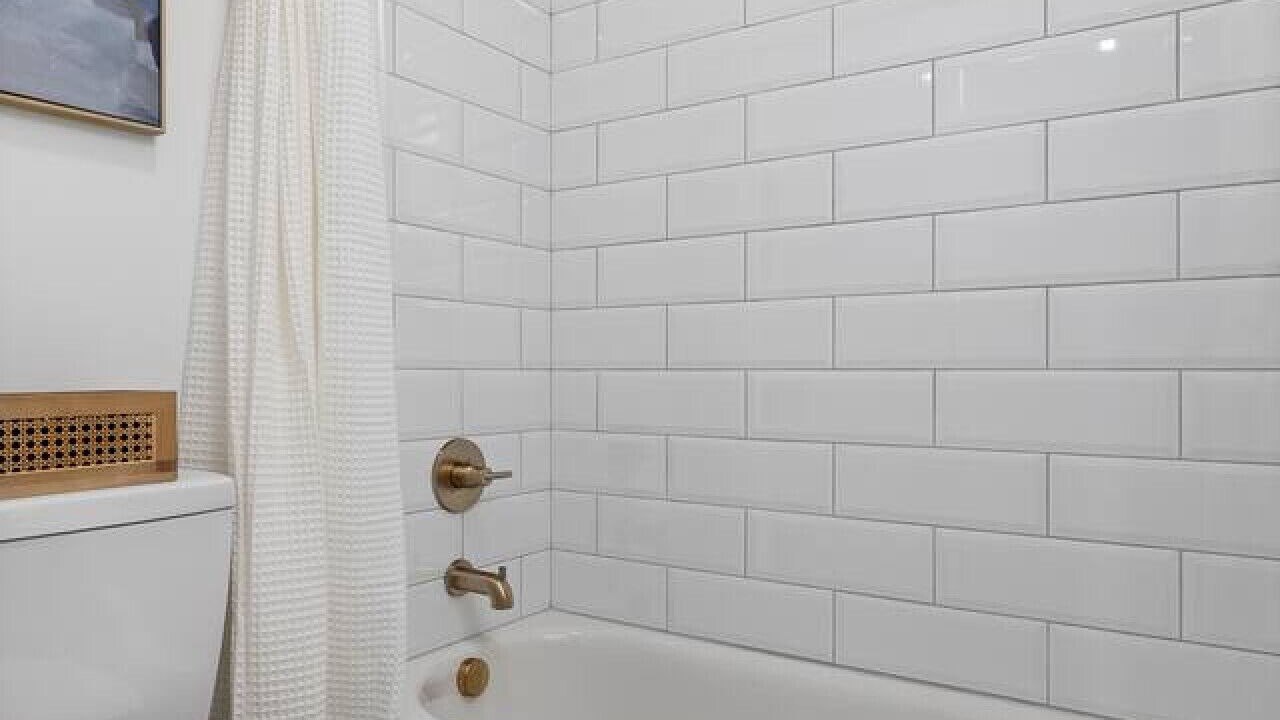 Photo of Bathroom in East Ridge