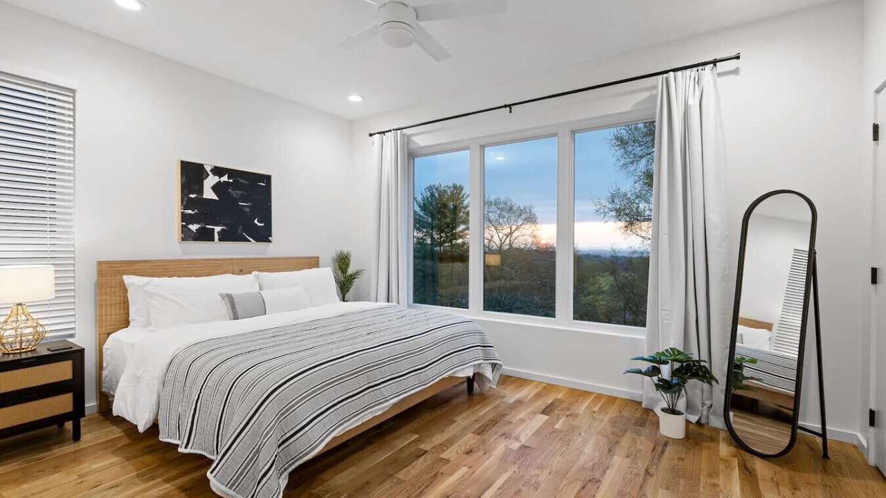 Photo of Bedroom in East Ridge