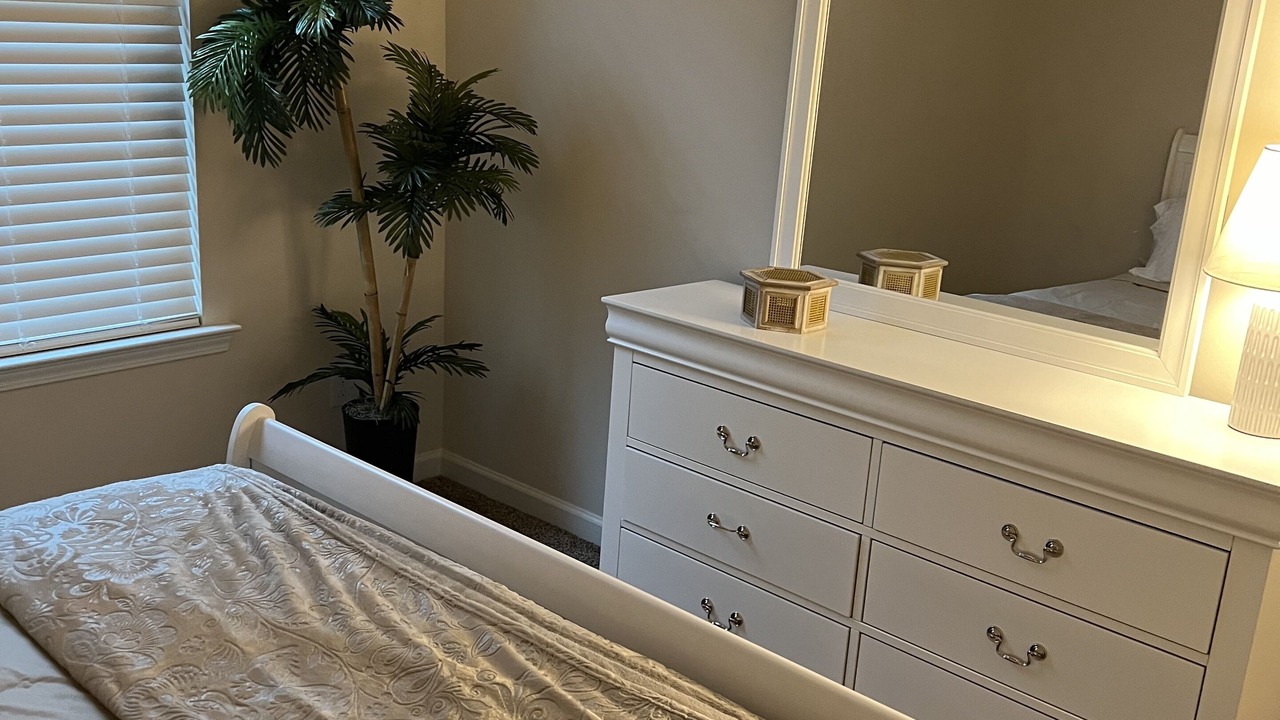 Photo of Bedroom in Milton