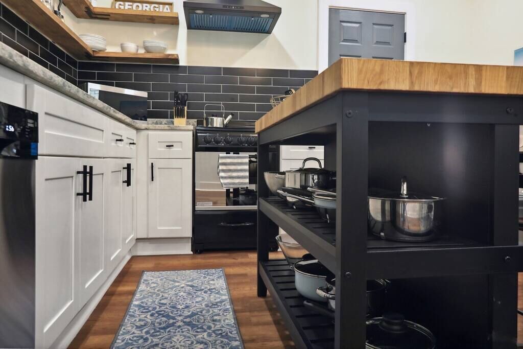 Photo of Others in Inman Park