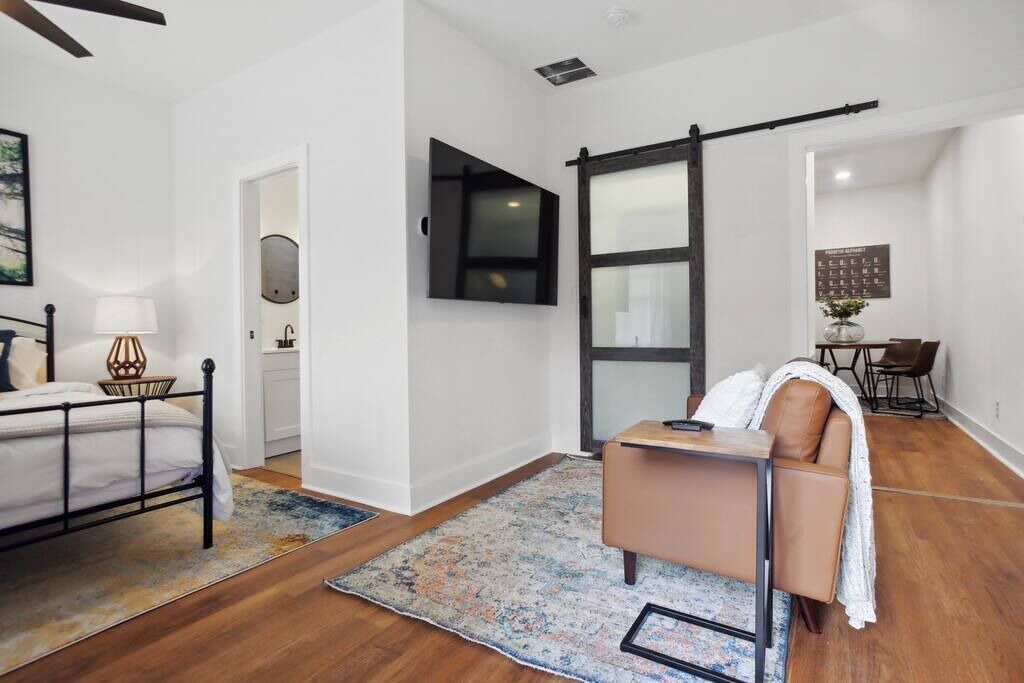 Photo of Others in Inman Park