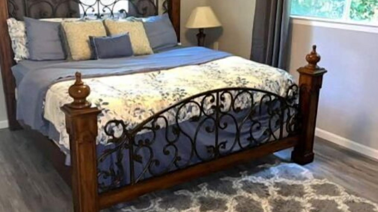 Photo of Bedroom in Midlothian