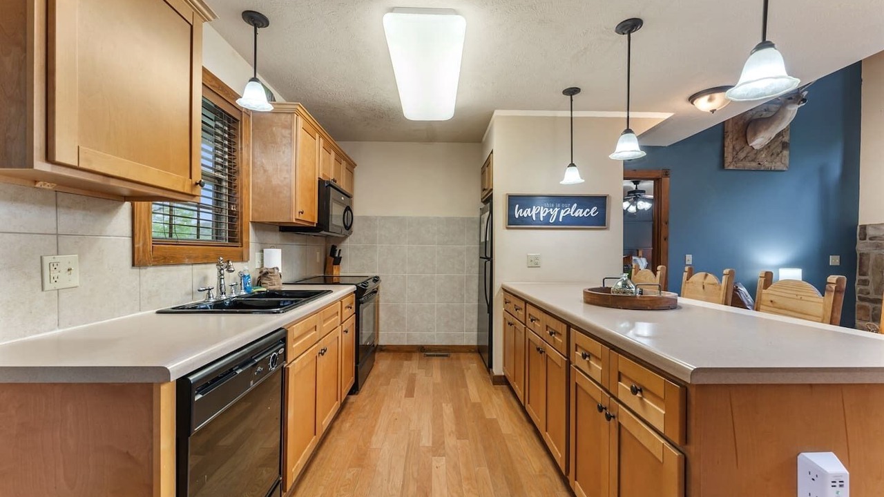 Photo of Kitchen in Reeds Spring