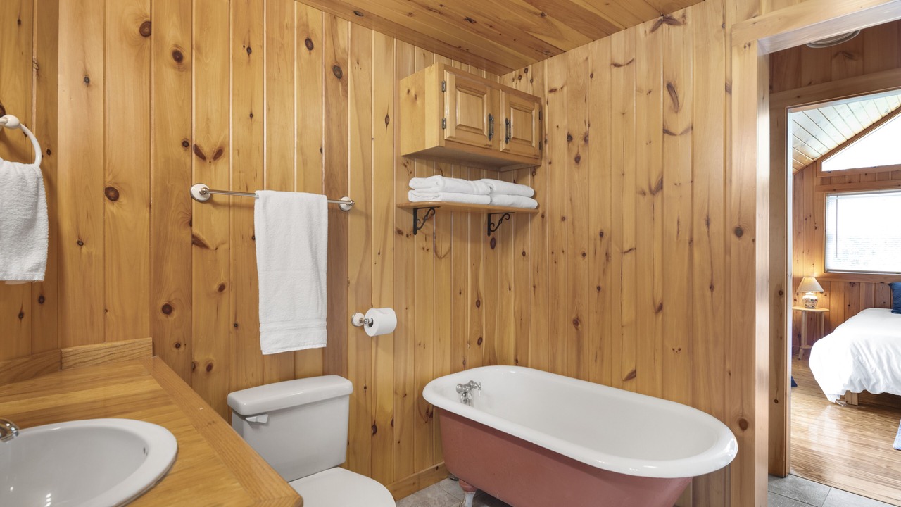 Photo of Bathroom in Severance