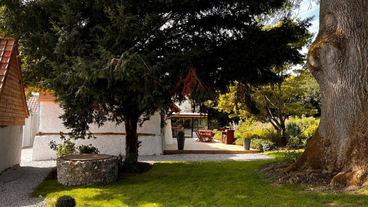 Photo of Patio Balcony in Aix-en-Issart