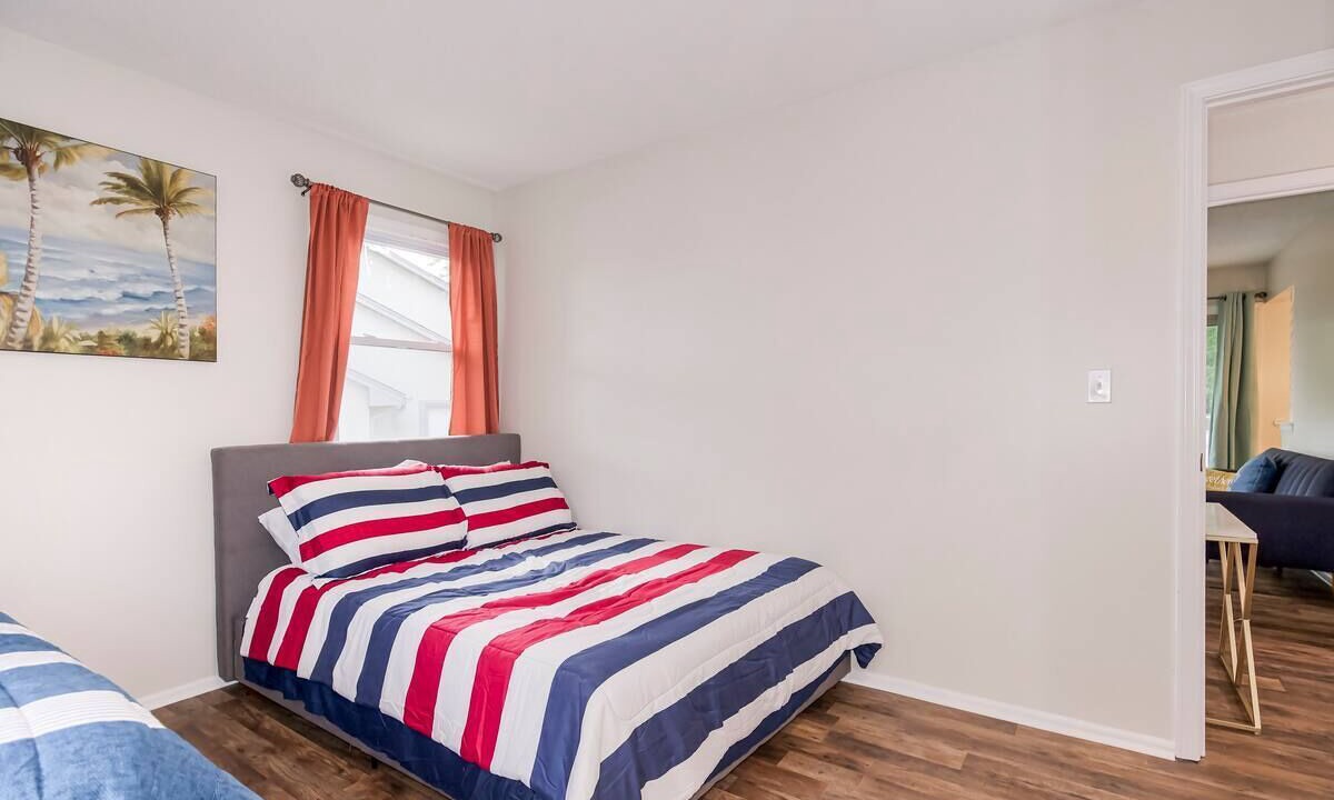 Photo of Bedroom in Lee's Summit