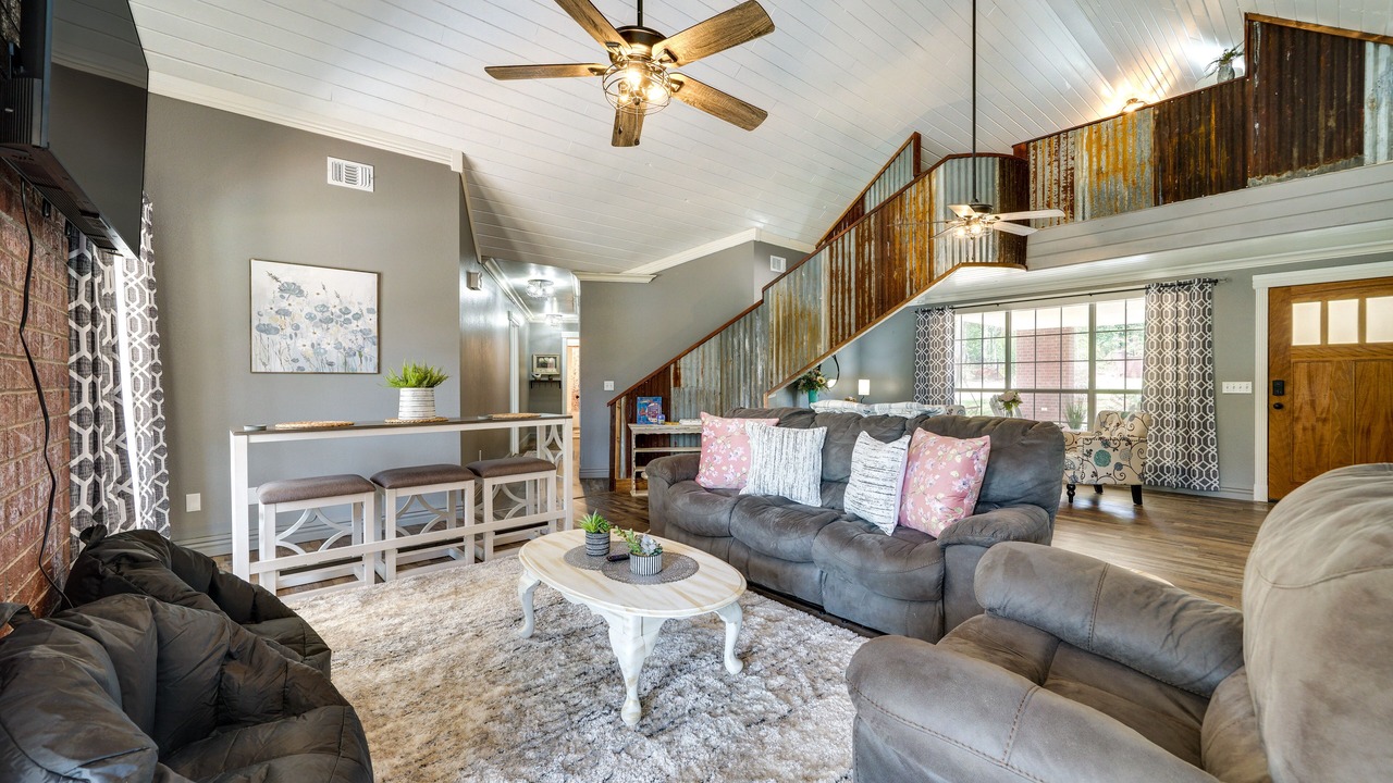 Photo of Bedroom in Broken Bow