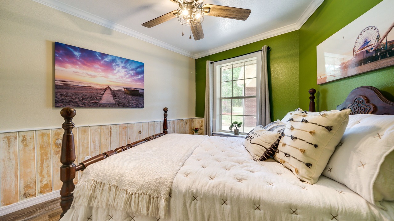 Photo of Bedroom in Broken Bow