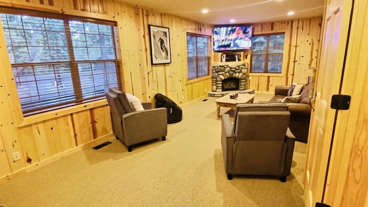 Photo of Livingroom in Ridgewood