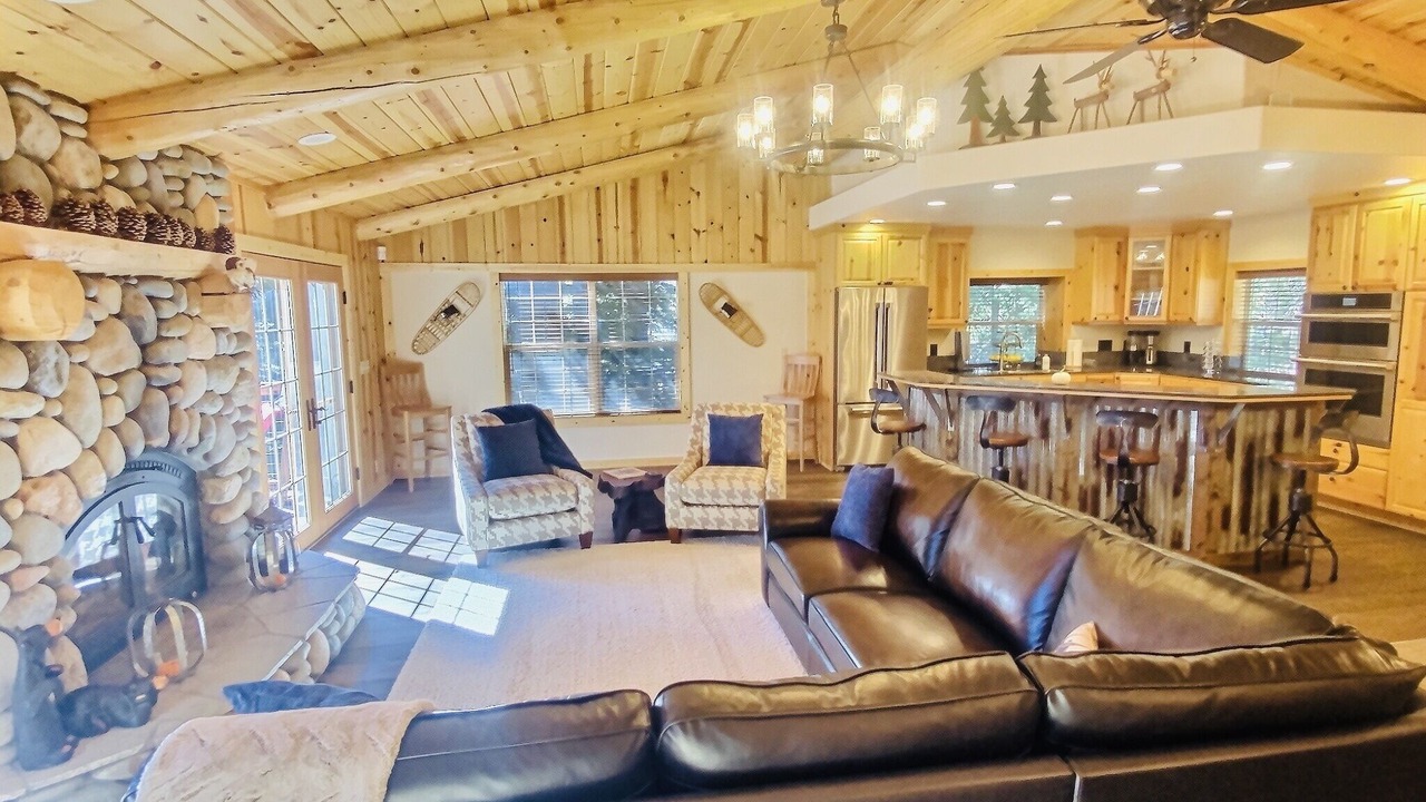 Photo of Livingroom in Ridgewood