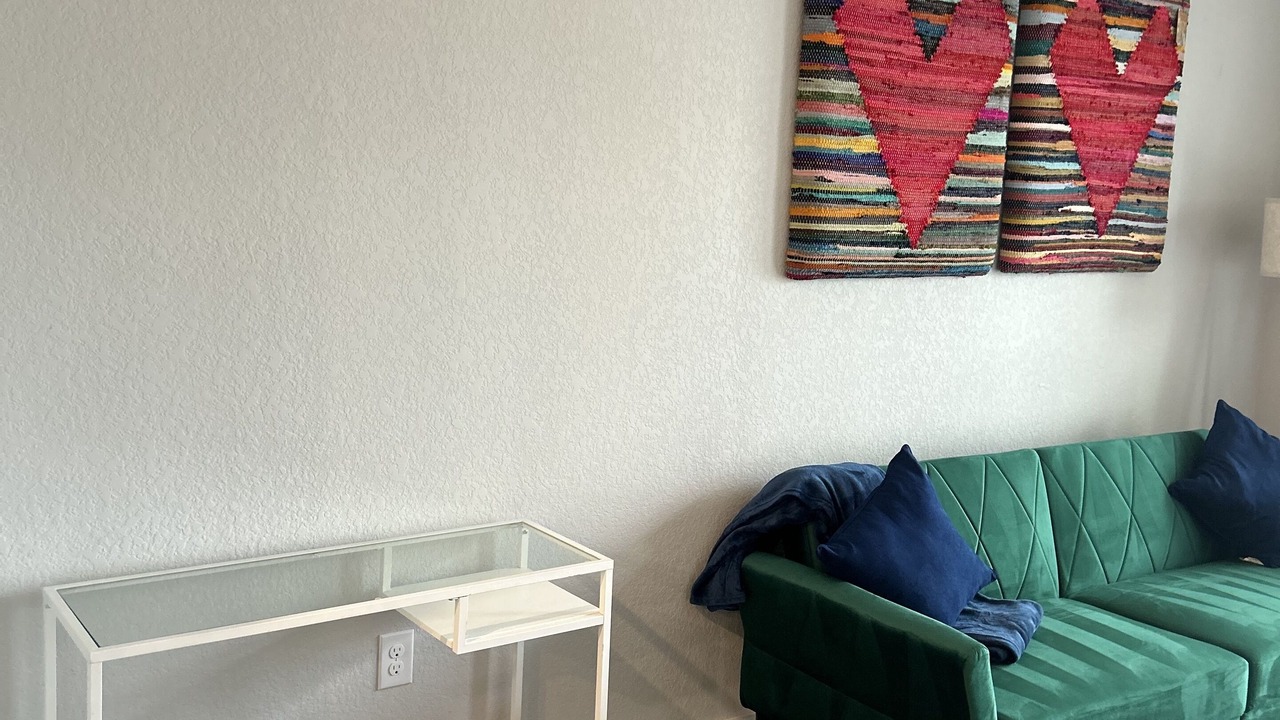 Photo of Livingroom in Doctors Inlet