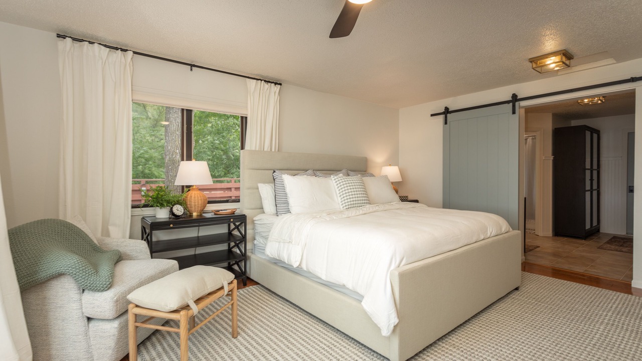 Photo of Bedroom in Alexandria