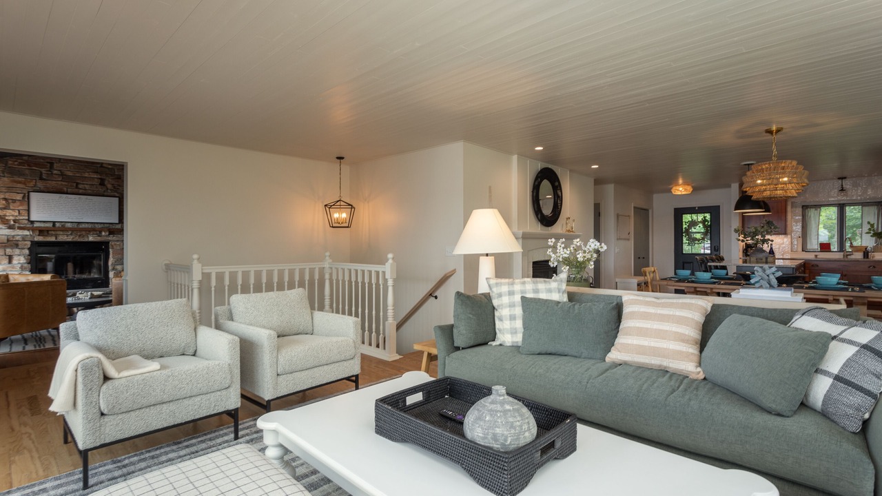 Photo of Livingroom in Alexandria