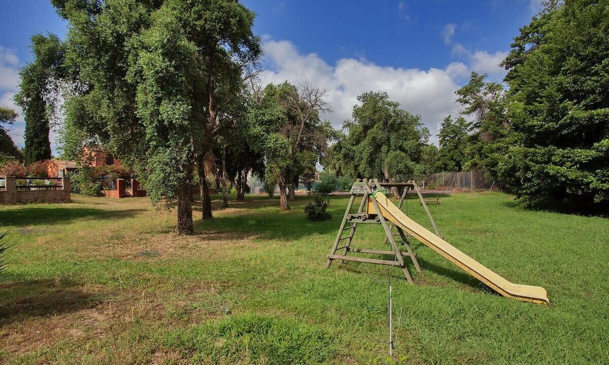 Photo of Others in Bravone