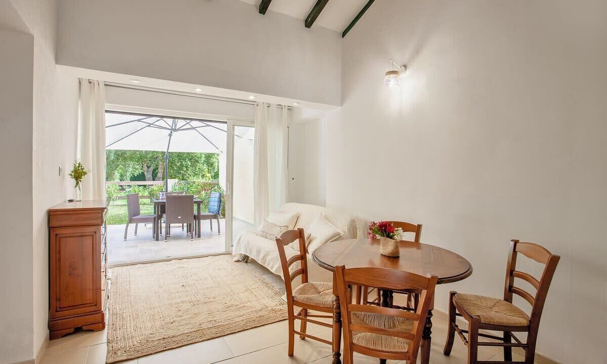 Photo of Others in Bravone