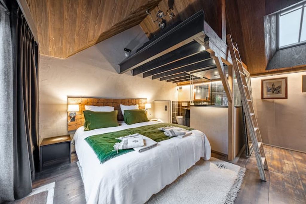 Photo of Bedroom in Saint-Servan