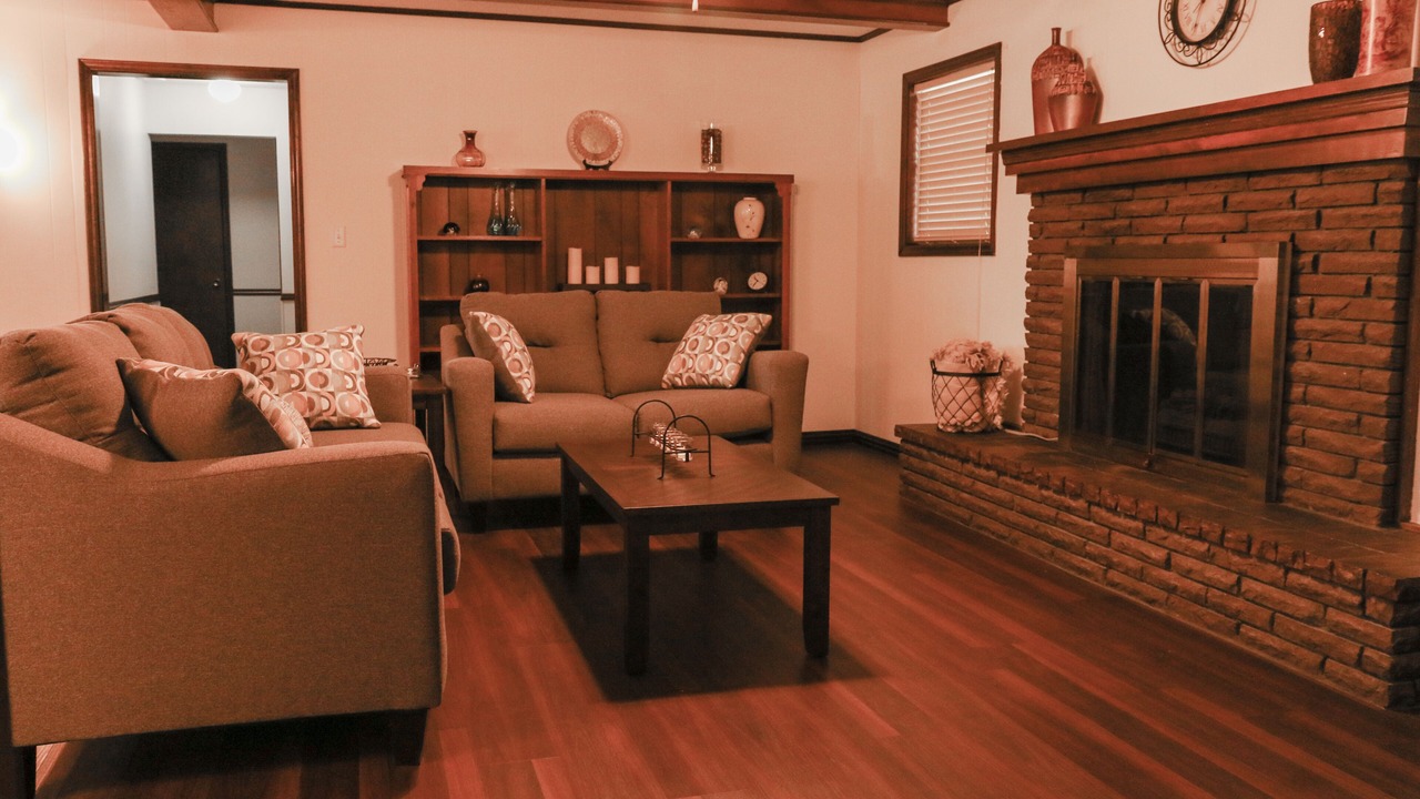 Photo of Livingroom in Clarksville