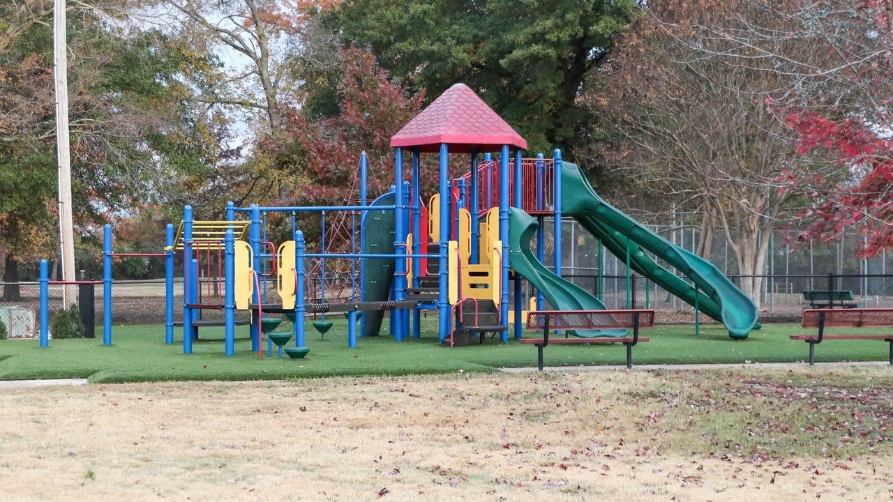 Photo of Others in Clarksville