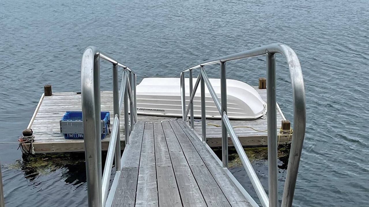 Photo of Others in Mac Mahan