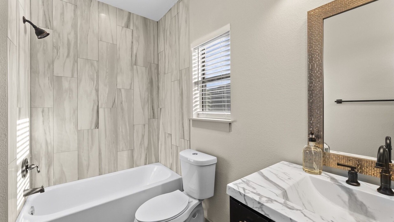 Photo of Bathroom in Kyle