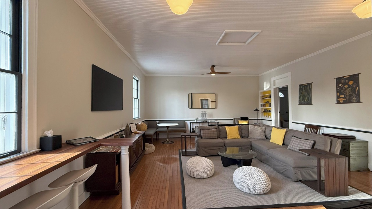 Photo of Livingroom in Town of Marbletown